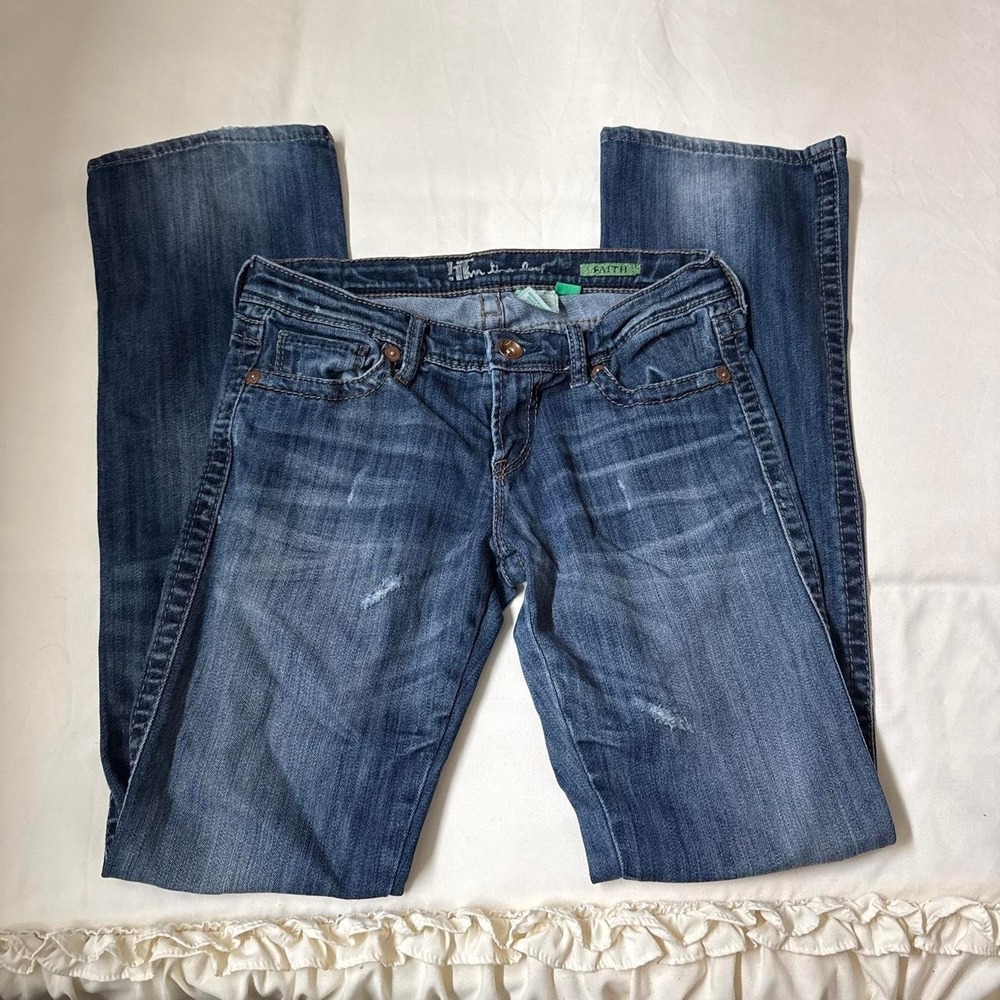 ow rise jeans  Y2K Faith size 28 medium wash low rise jeans